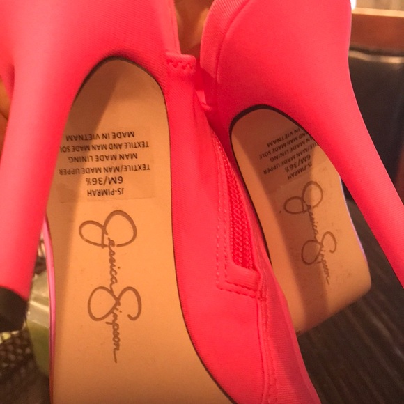 BARBIE VIBES! 😊 JESSICA SIMPSON BUBBLEGUM PINK HEELS. Size 6. - Picture 6 of 11